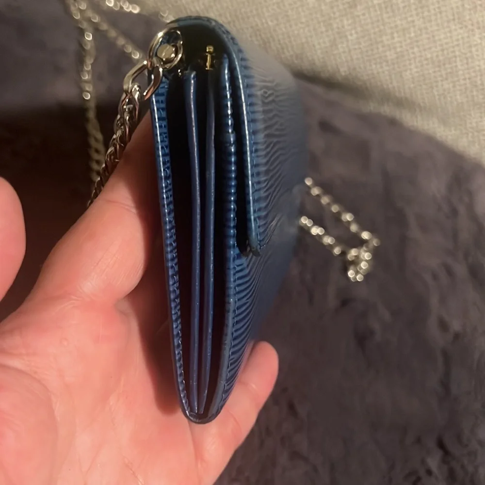 Authentic Vintage Louis Vuitton Blue Epi wallet with chain